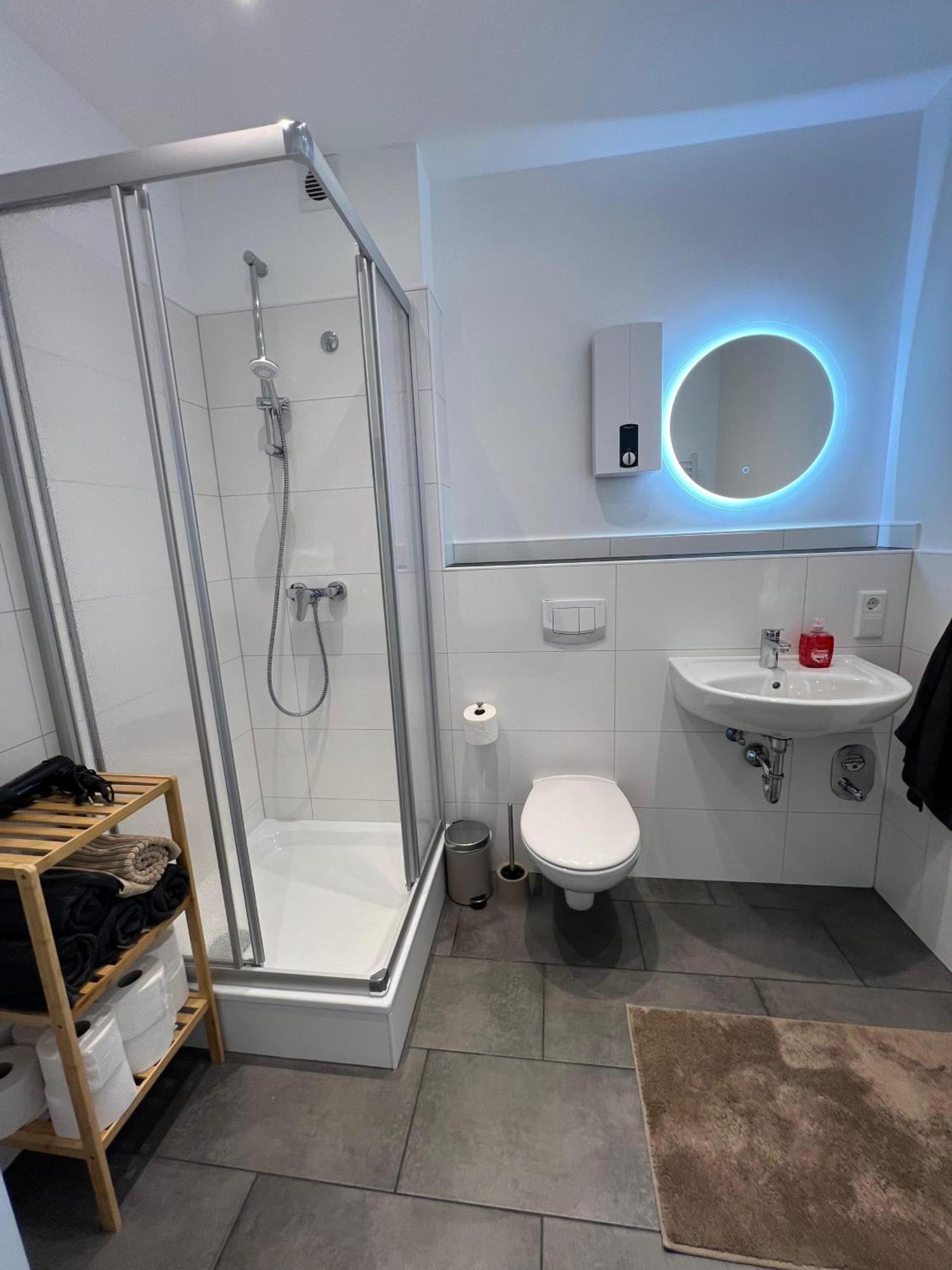 Gemuetliche 3-Zimmer-Wohnung Mit Panoramablick Und Kostenlosem Ueberdachten Parkplatz ヴィンターベルク エクステリア 写真