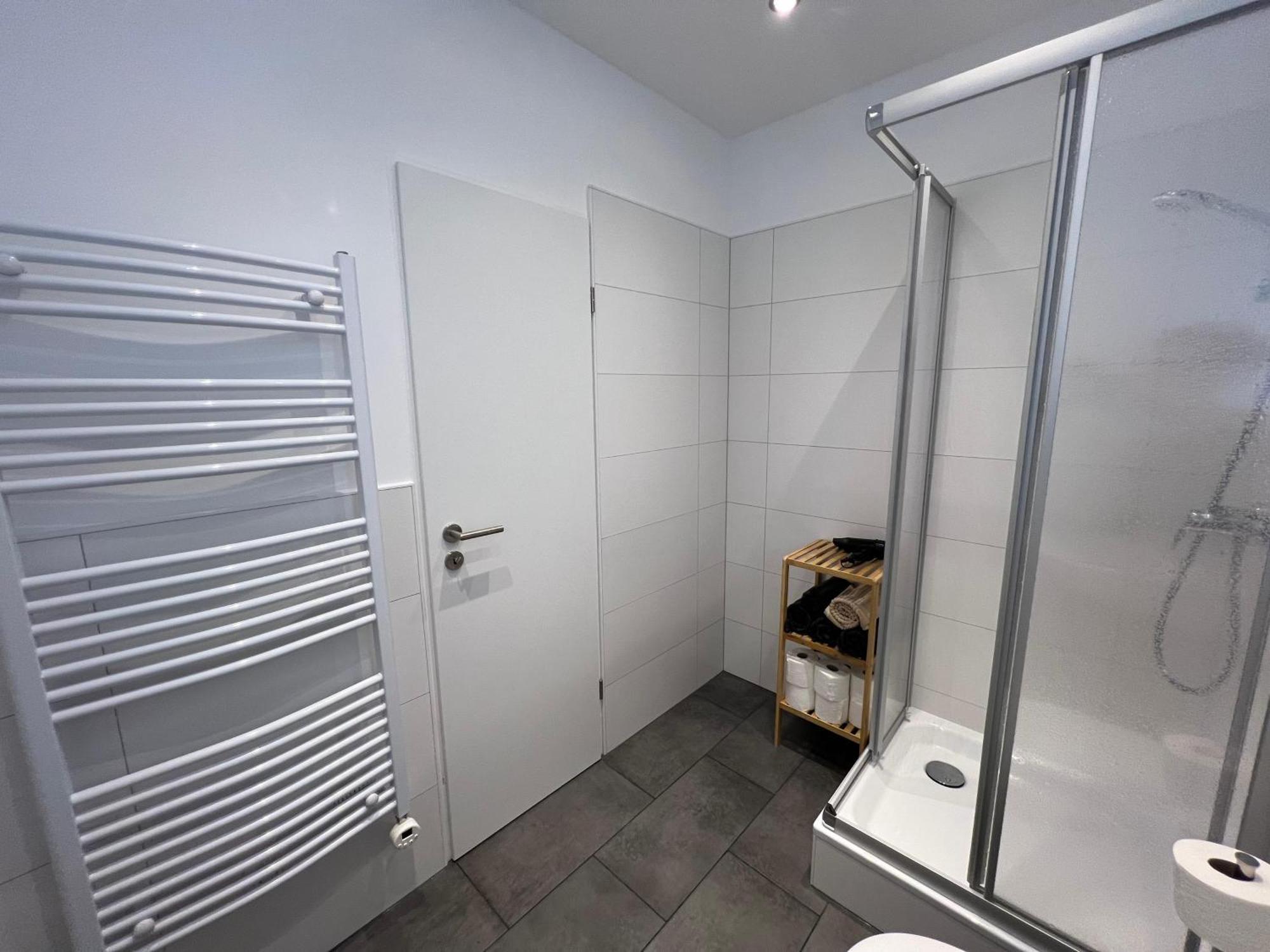Gemuetliche 3-Zimmer-Wohnung Mit Panoramablick Und Kostenlosem Ueberdachten Parkplatz ヴィンターベルク エクステリア 写真