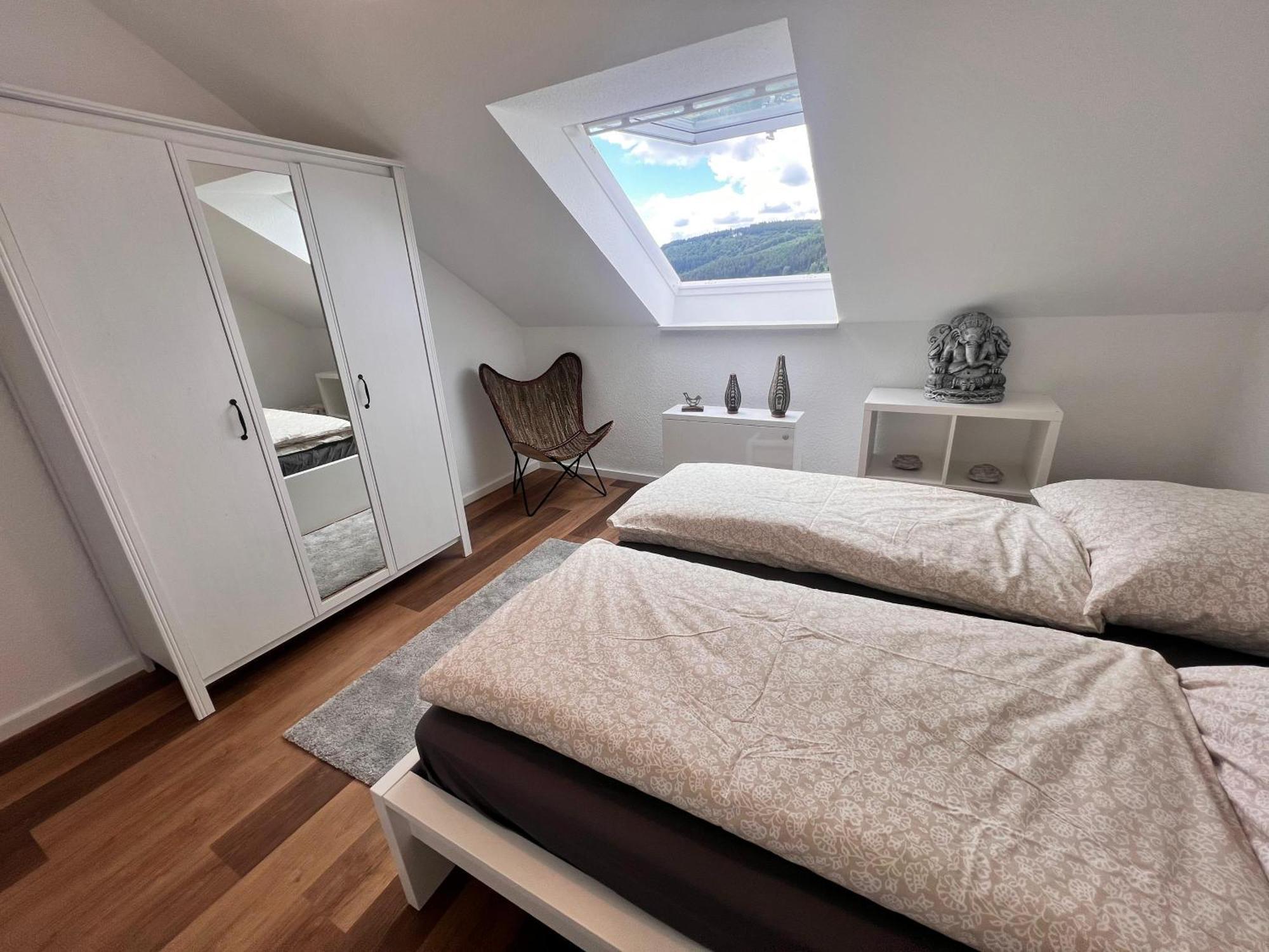 Gemuetliche 3-Zimmer-Wohnung Mit Panoramablick Und Kostenlosem Ueberdachten Parkplatz ヴィンターベルク エクステリア 写真
